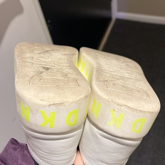 DKNY sneakers - Picture 11 of 11